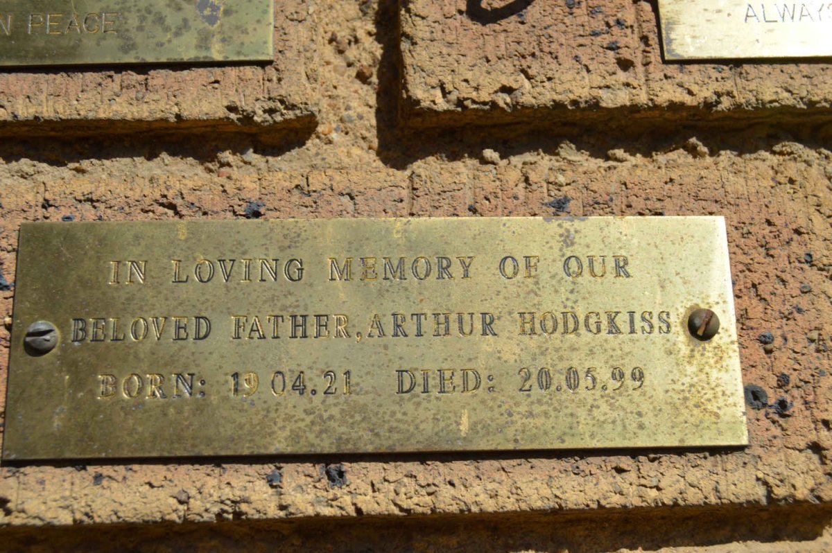 HODGKISS Arthur 1921-1999