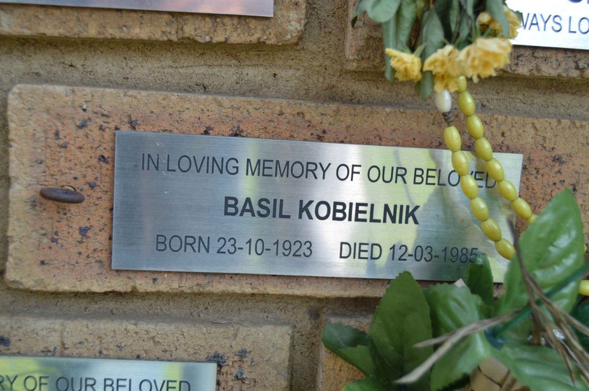 KOBIELNIK Basil 1923-1985