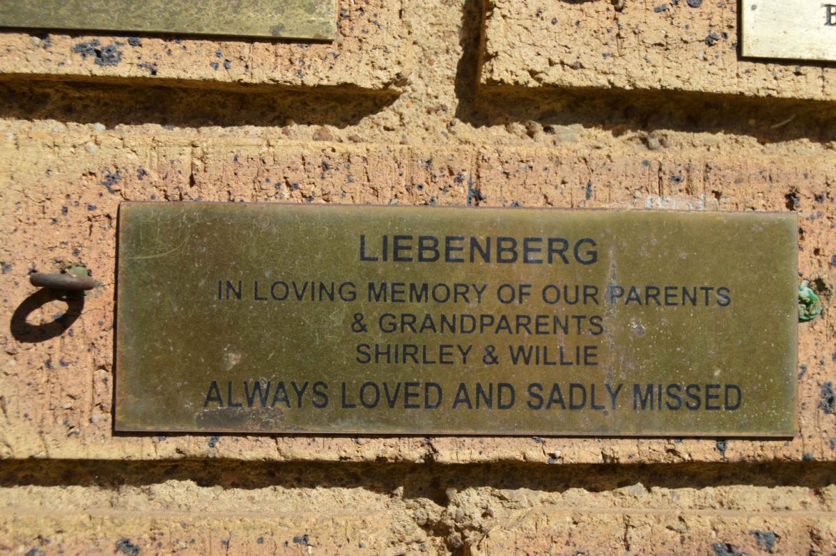 LIEBENBERG Willie &amp; Shirley