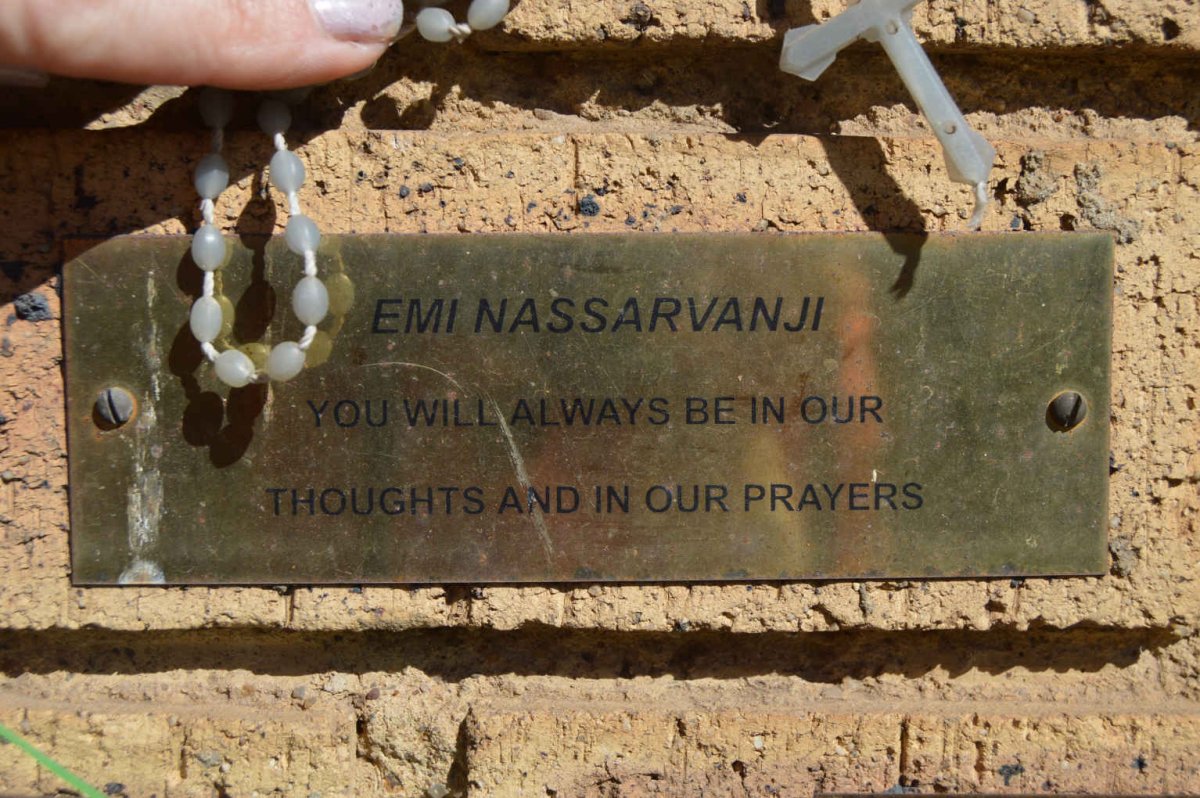 NASSARVANJI Emi