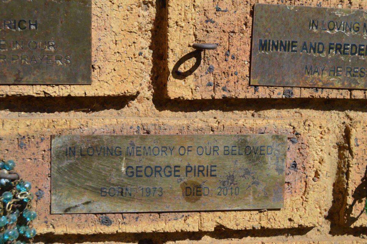 PIRIE George 1973-2010