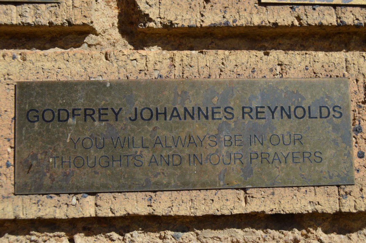 REYNOLDS Godfrey Johannes