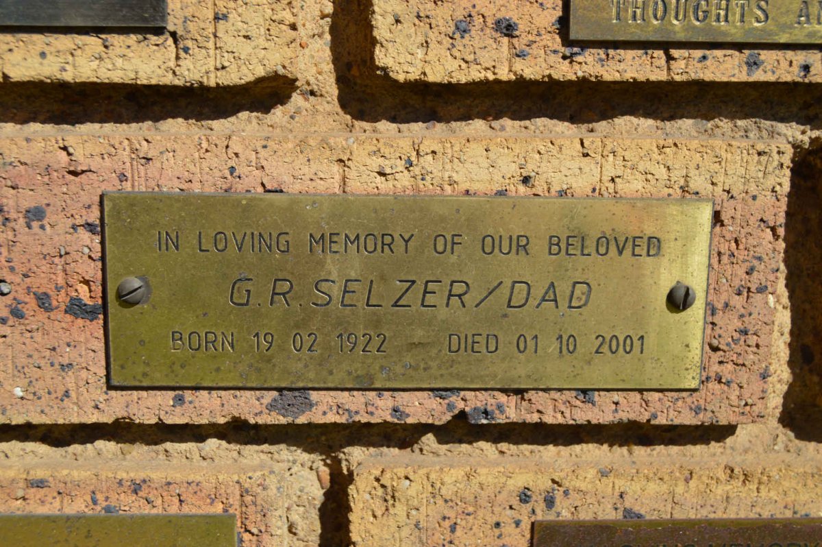 SELZER G.R. 1922-2001