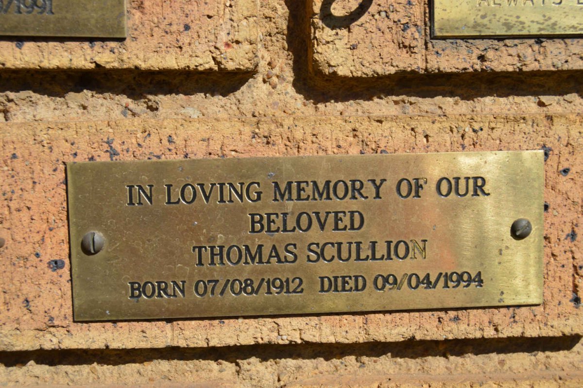 SCULLION Thomas 1912-1994