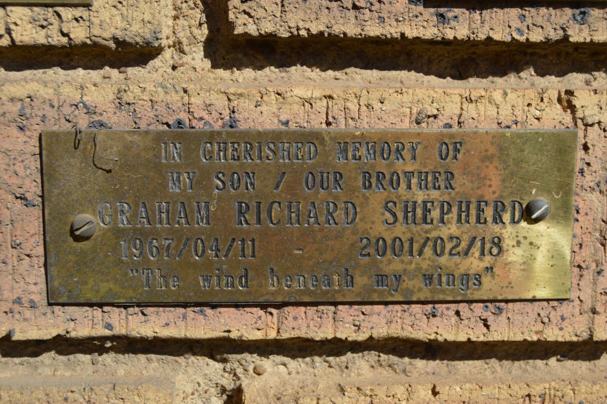 SHEPHERD Graham Richard 1967-2001