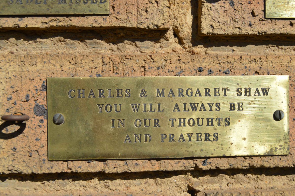 SHAW Charles &amp; Margaret