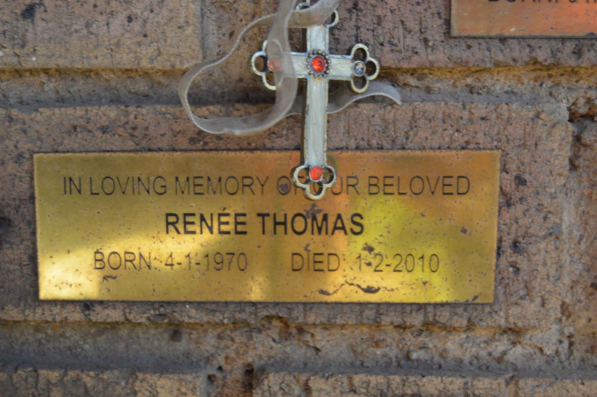 THOMAS Renée 1970-2010