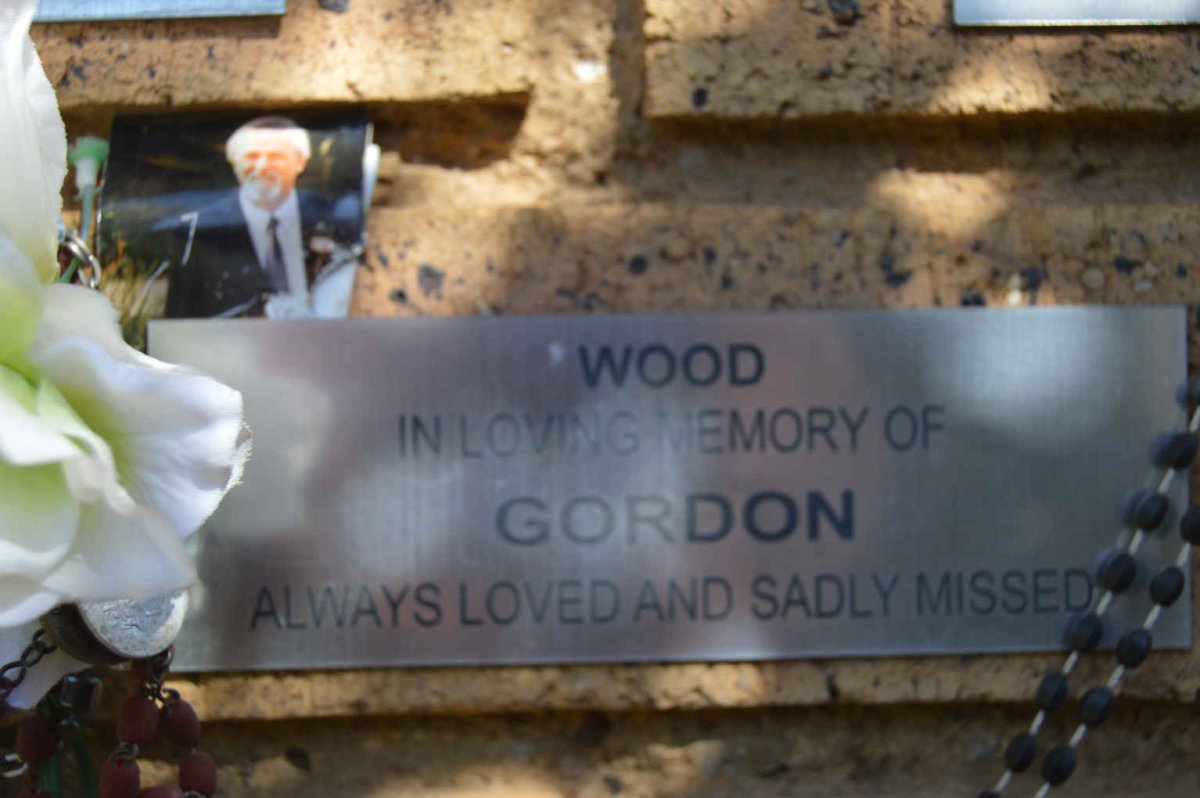 WOOD Gordon