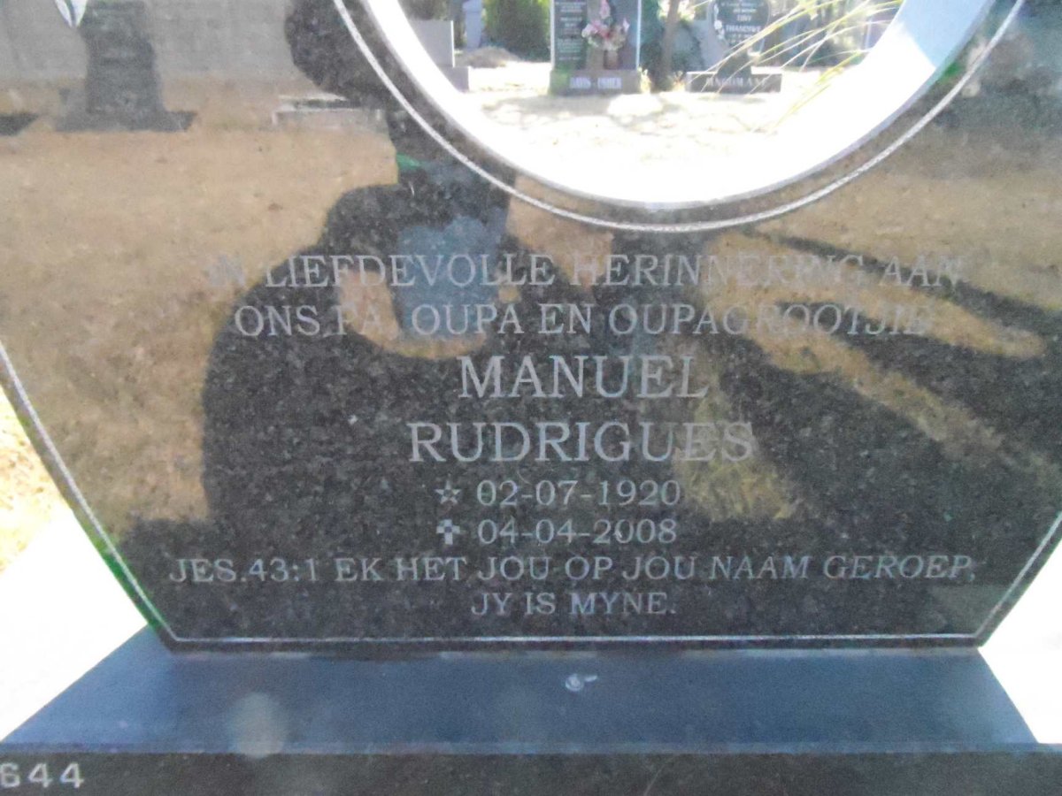 ARAUJO Manuel Rudrigues 1920-2008