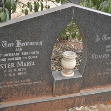 BRUWER Eduard Christiaan 1921-1998 &amp; Hester Maria 1933-1983