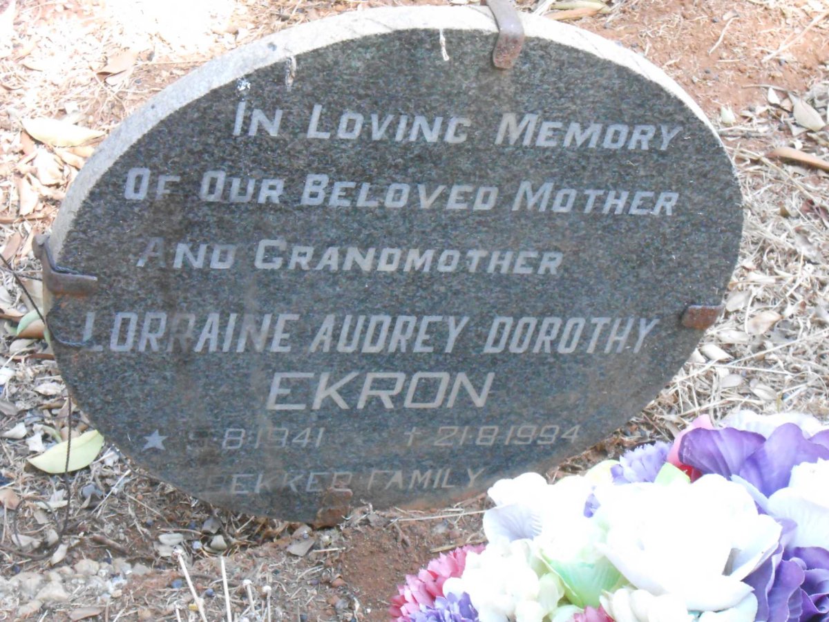 EKRON Lorraine Audrey Dorothy 1941-1994