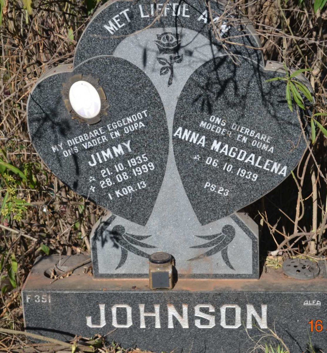 JOHNSON Jimmy 1935-1999 &amp; Anna Magdalena 1939-