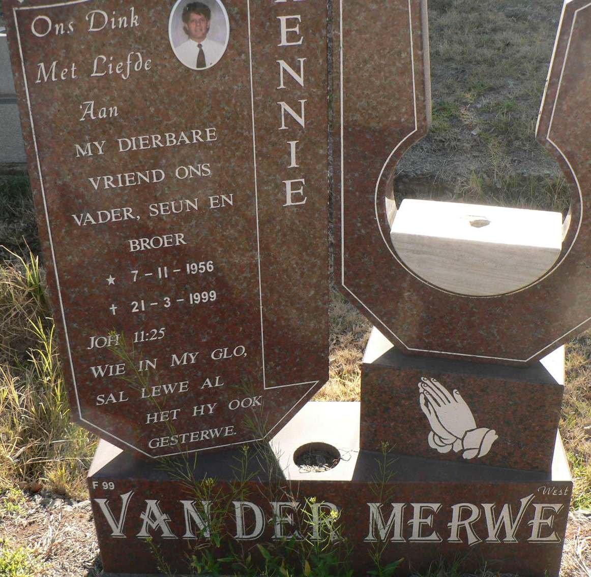 MERWE Bennie, van der 1956-1999