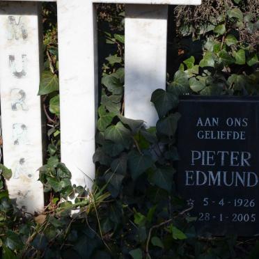 MURRAY Pieter Edmund 1926-2005