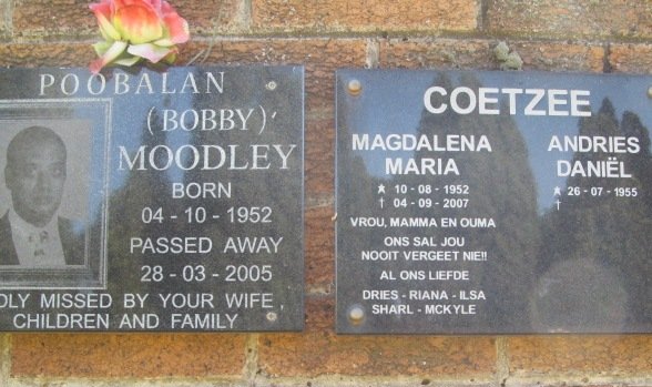 COETZEE Andries Daniël 1955- &amp; Magdalena Maria 1952-2007 :: POOBALAN Moodley 1952-2005