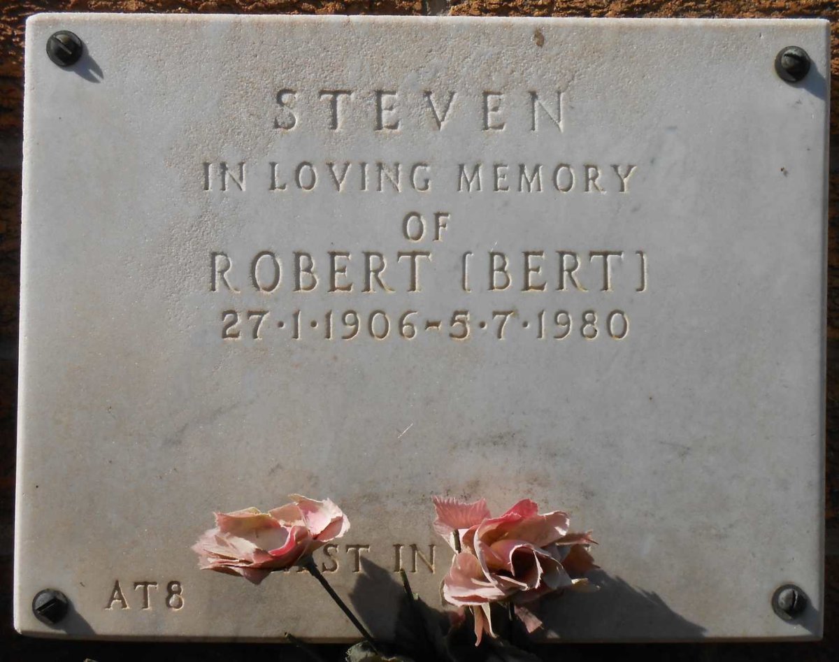 STEVEN Robert 1906-1980