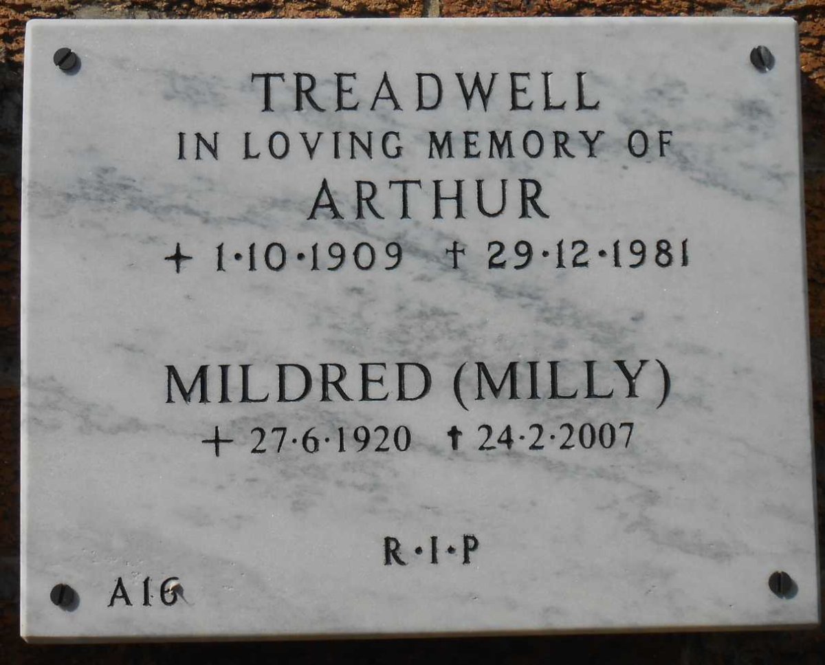 TREADWELL Arthur 1909-1981 &amp; Mildred 1920-2007