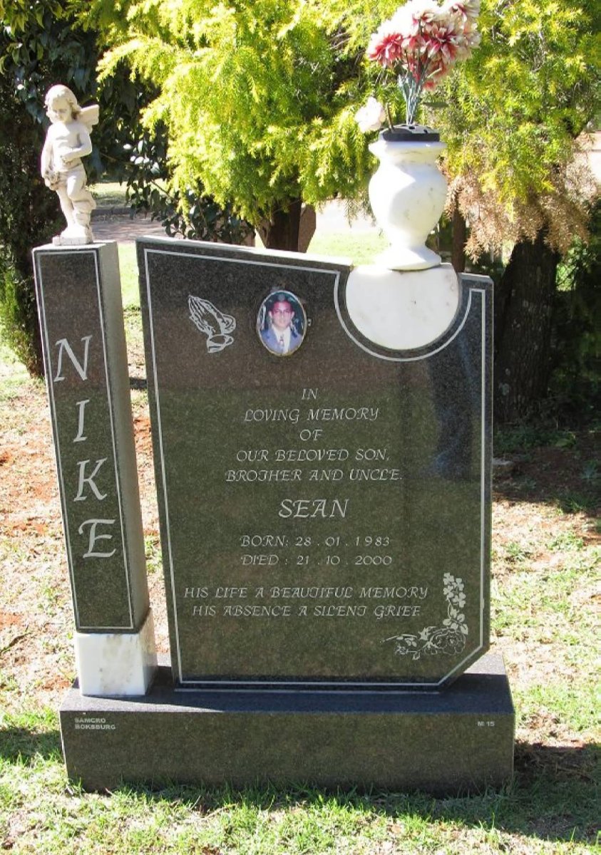 NIKE Sean 1983-2000