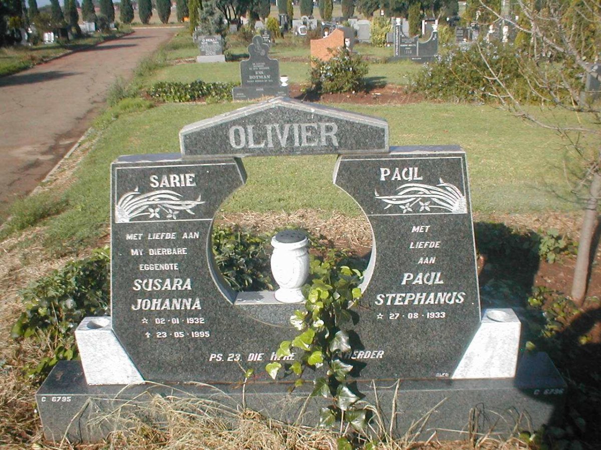 OLIVIER Paul Stephanus 1933 -  &amp; Susara Johanna 1932-1995