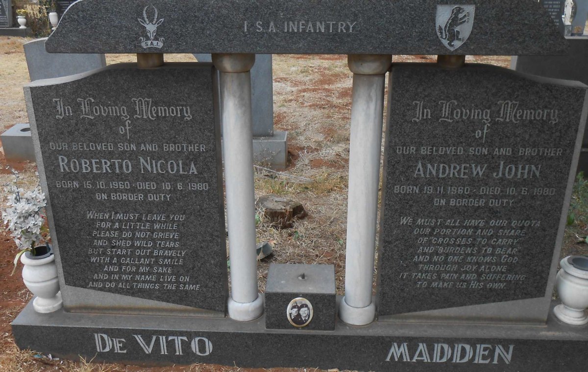 VITO Roberto Nicola, de 1960-1980 :: MADDEN Andrew John 1960-1980
