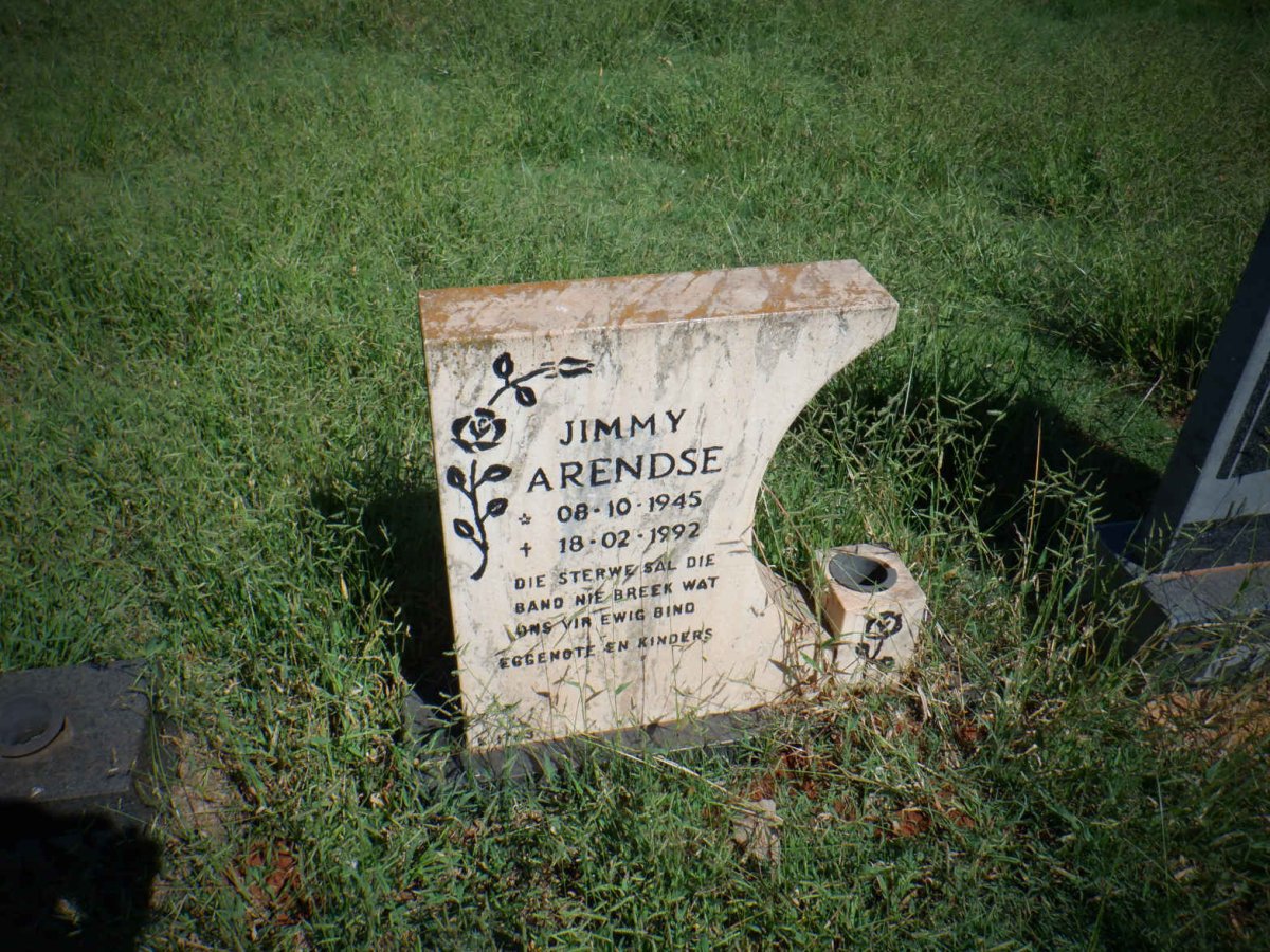 ARENDSE Jimmy 1945-1992