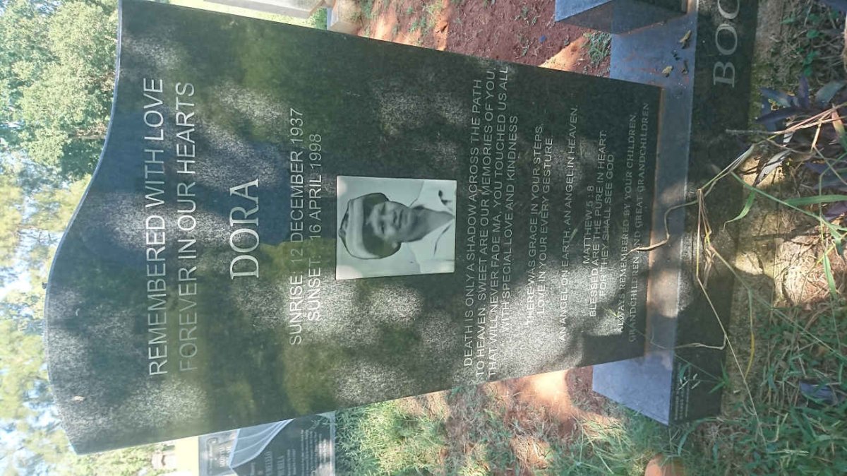 BOOYSEN Joseph 1934-2008 &amp; Dora 1937-1998