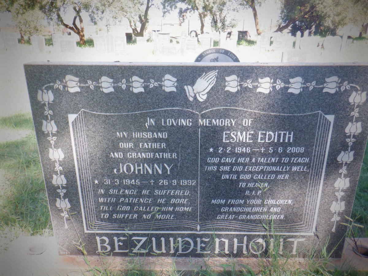 BEZUIDENHOUT Johnny 1945-1992 &amp; Esme Edith 1946-2008