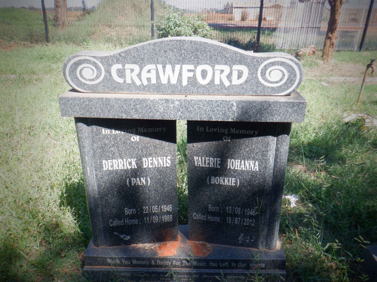 CRAWFORD Derrick Dennis 1946-1988 &amp; Valerie Johanna 1946-2012