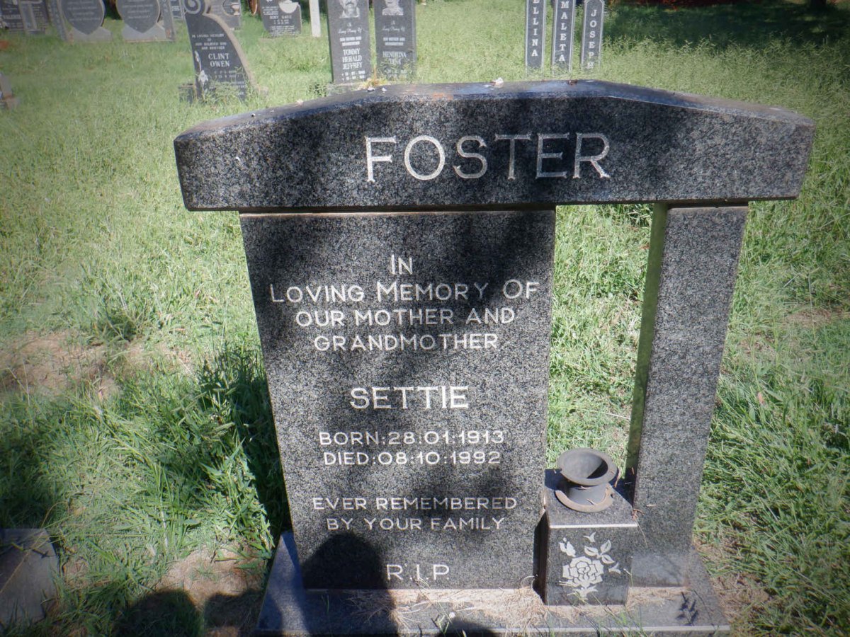 FOSTER Settie 1913-1992
