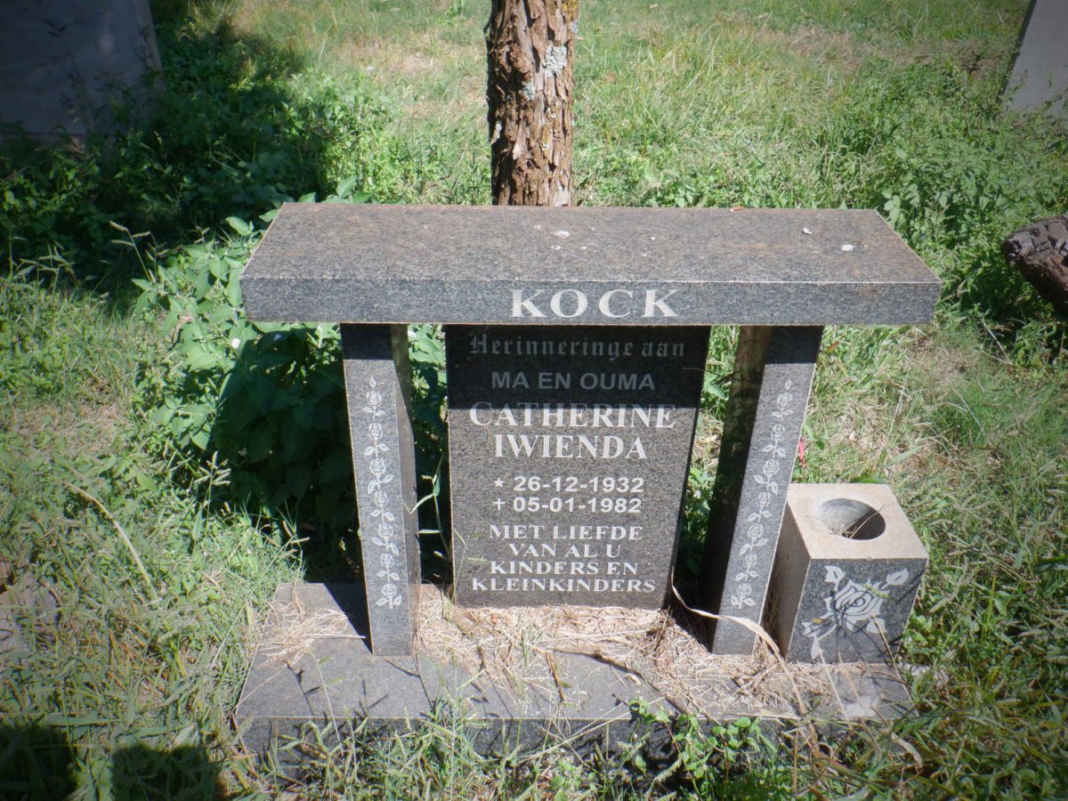 KOCK Catherine Iwienda 1932-1982