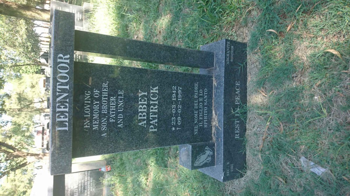 LEENTOOR Abbey Patrick 1942-1997