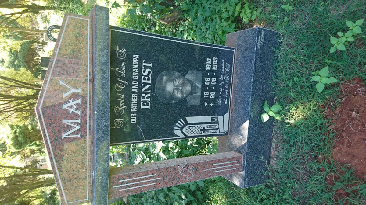MAY Ernest 1910-1983