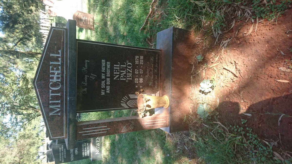 MITCHELL Neil Paul 1979-2016