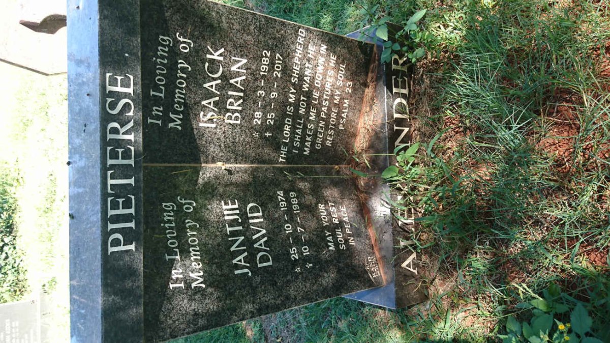 PIETERSE Jantjie David 1974-1989 :: ALEXANDER Isaack Brian 1982-2017