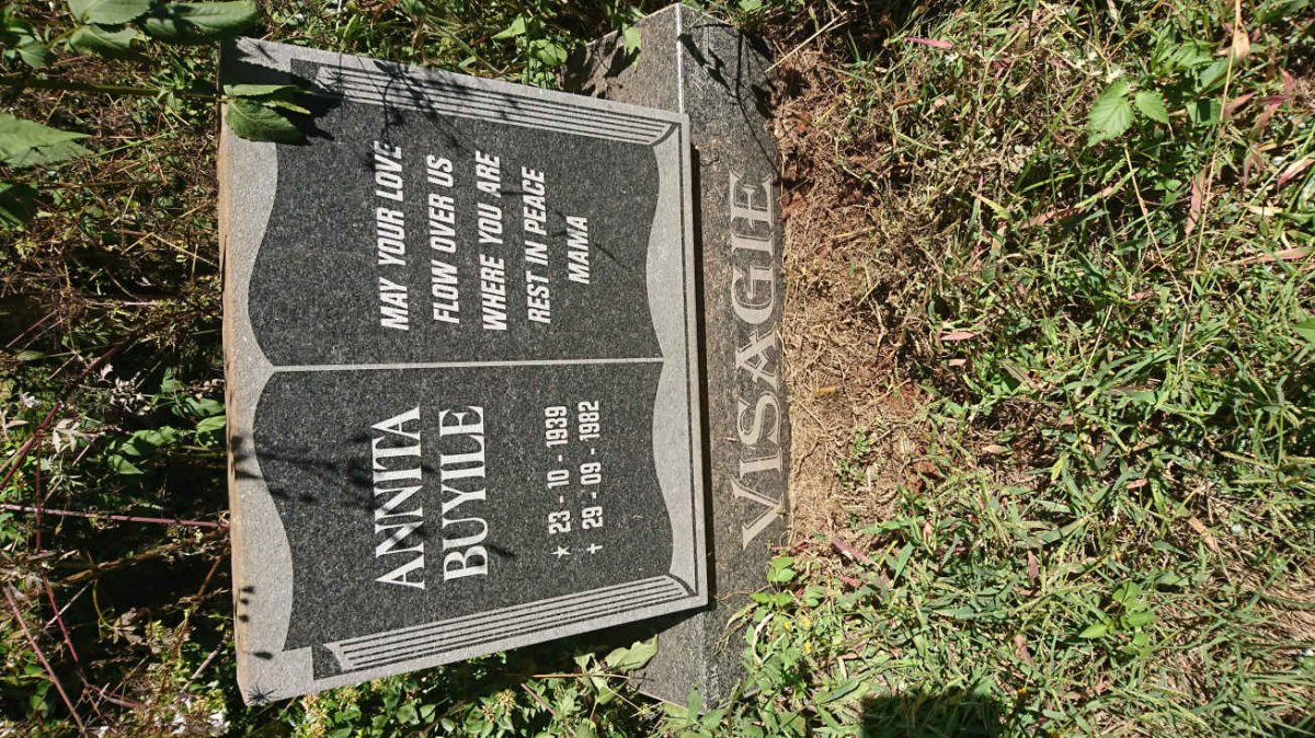 VISAGIE Annita Buyile 1939-1982