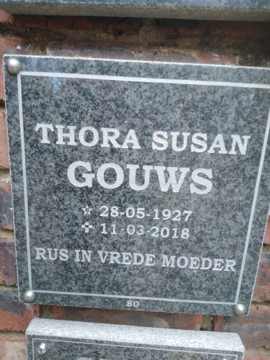 GOUWS Thora Susan 1927-2018