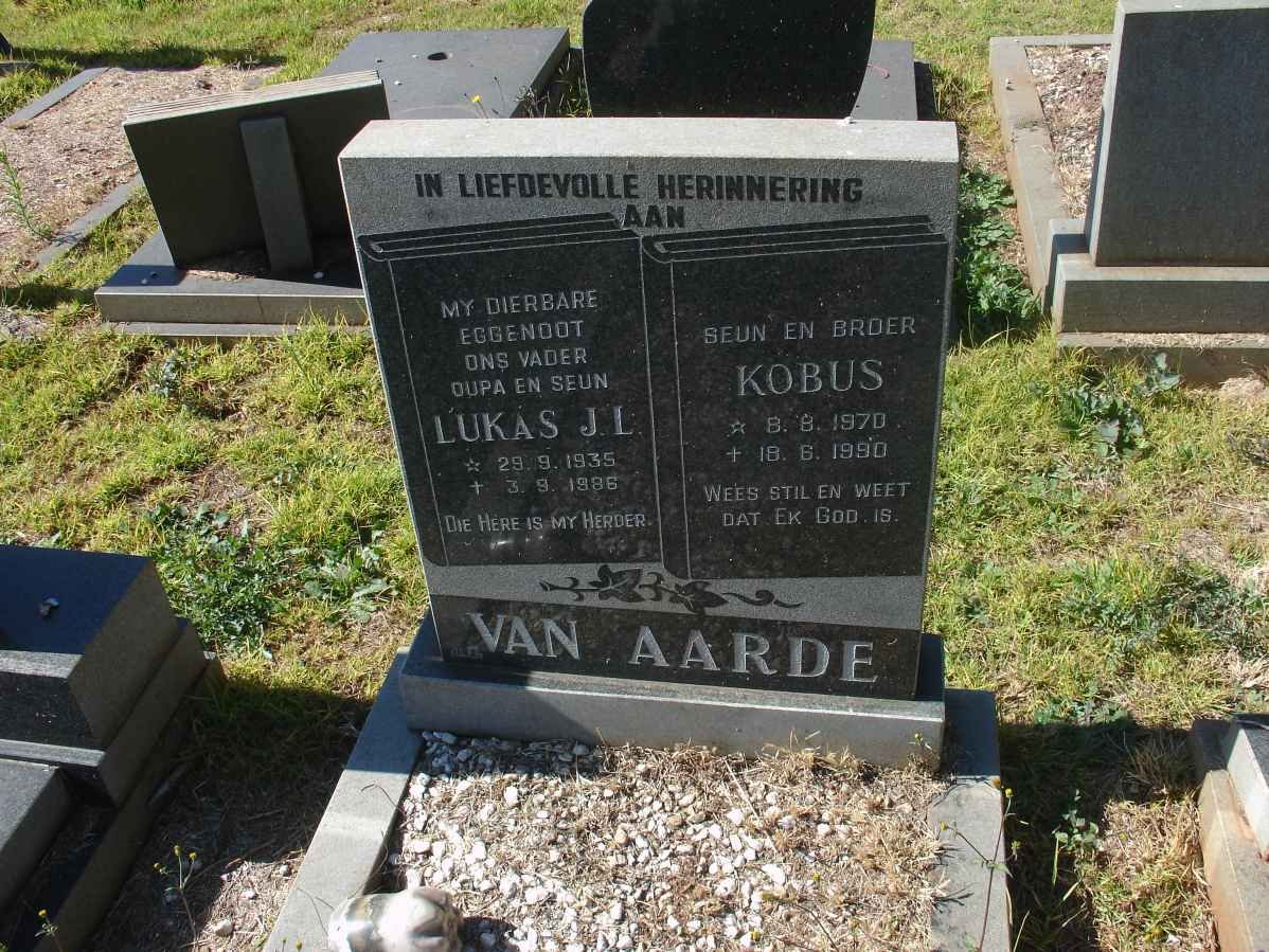 AARDE Lukas J.L., van1935-198? :: VAN AARDE Kobus 1970-1990