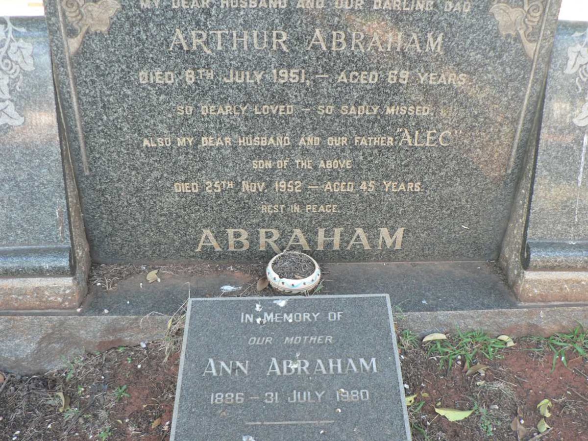 ABRAHAM Arthur -1951 &amp; Ann 1886-1980 :: ABRAHAM Alec -1952 