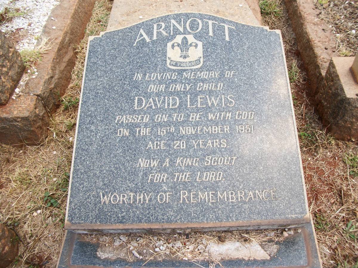 ARNOTT David Lewis -1951