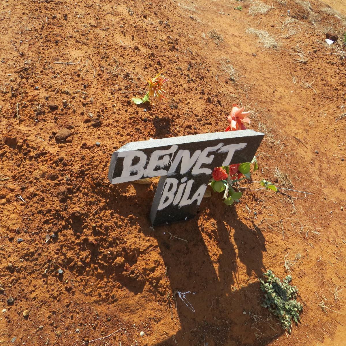 BENET Bila