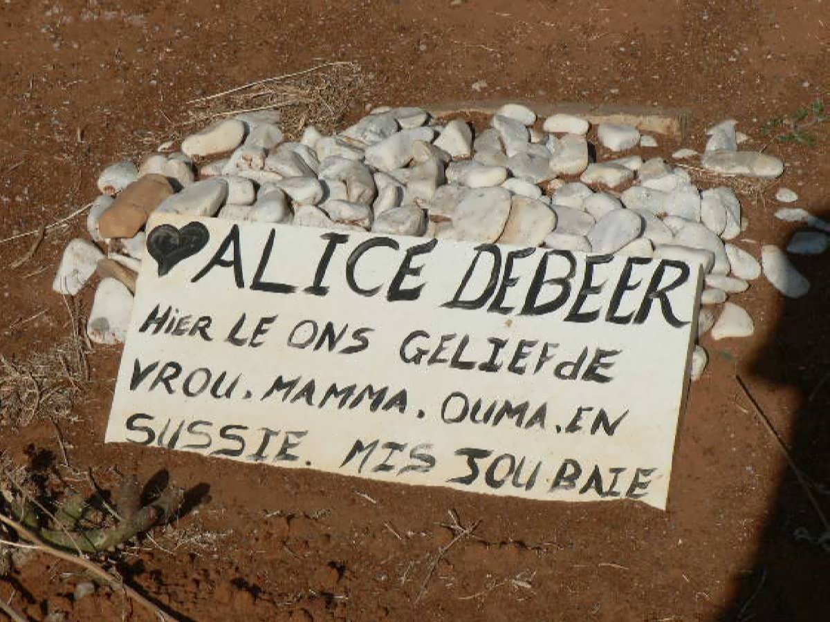 BEER Alice, de