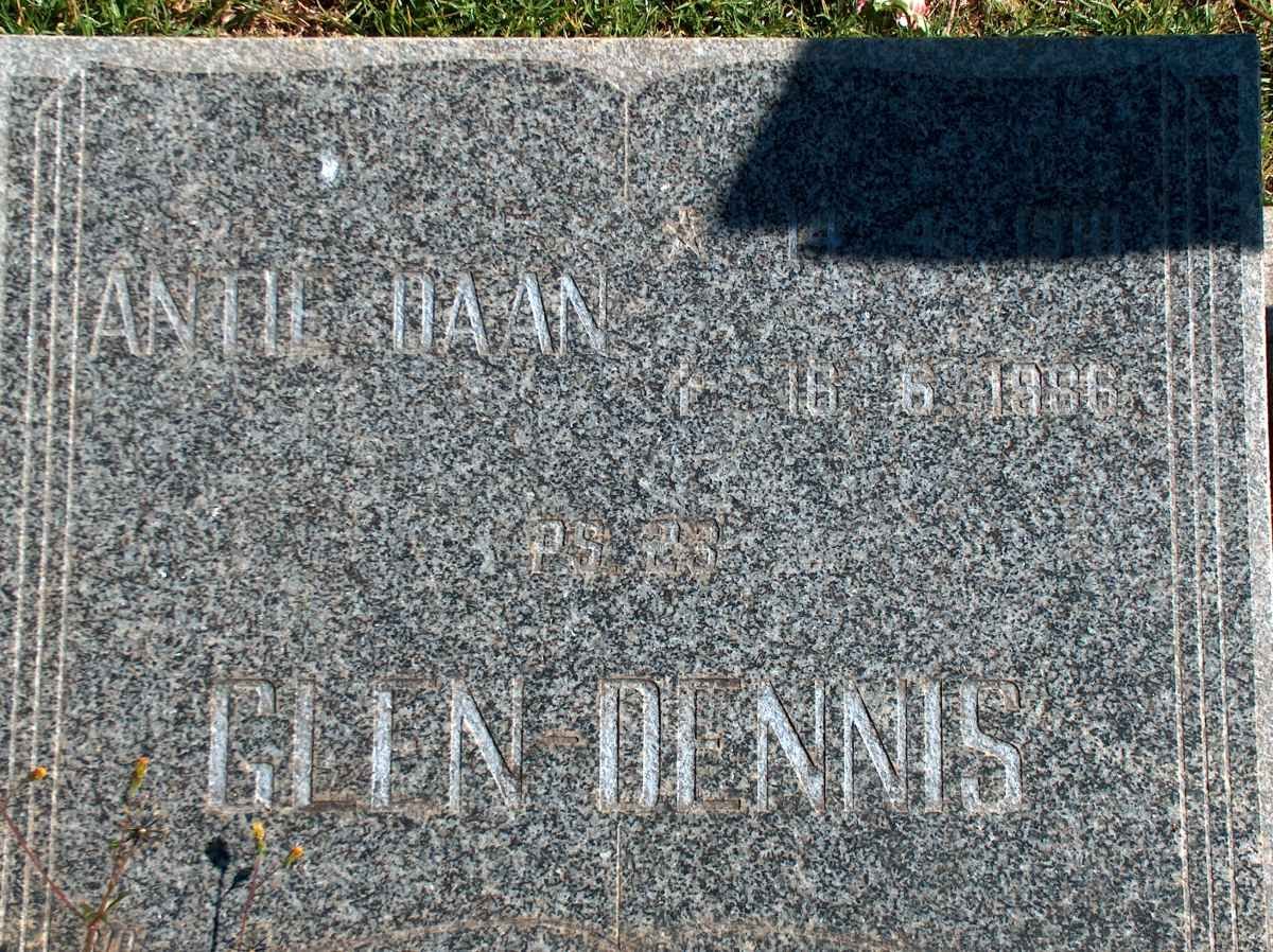 DENNIS Glen 19??-1986