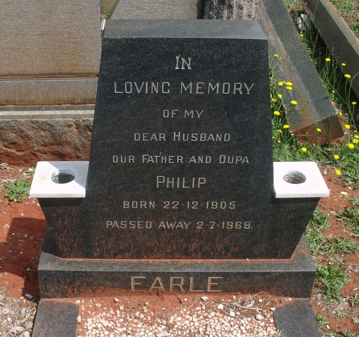 EARLE Philip 1905-1968
