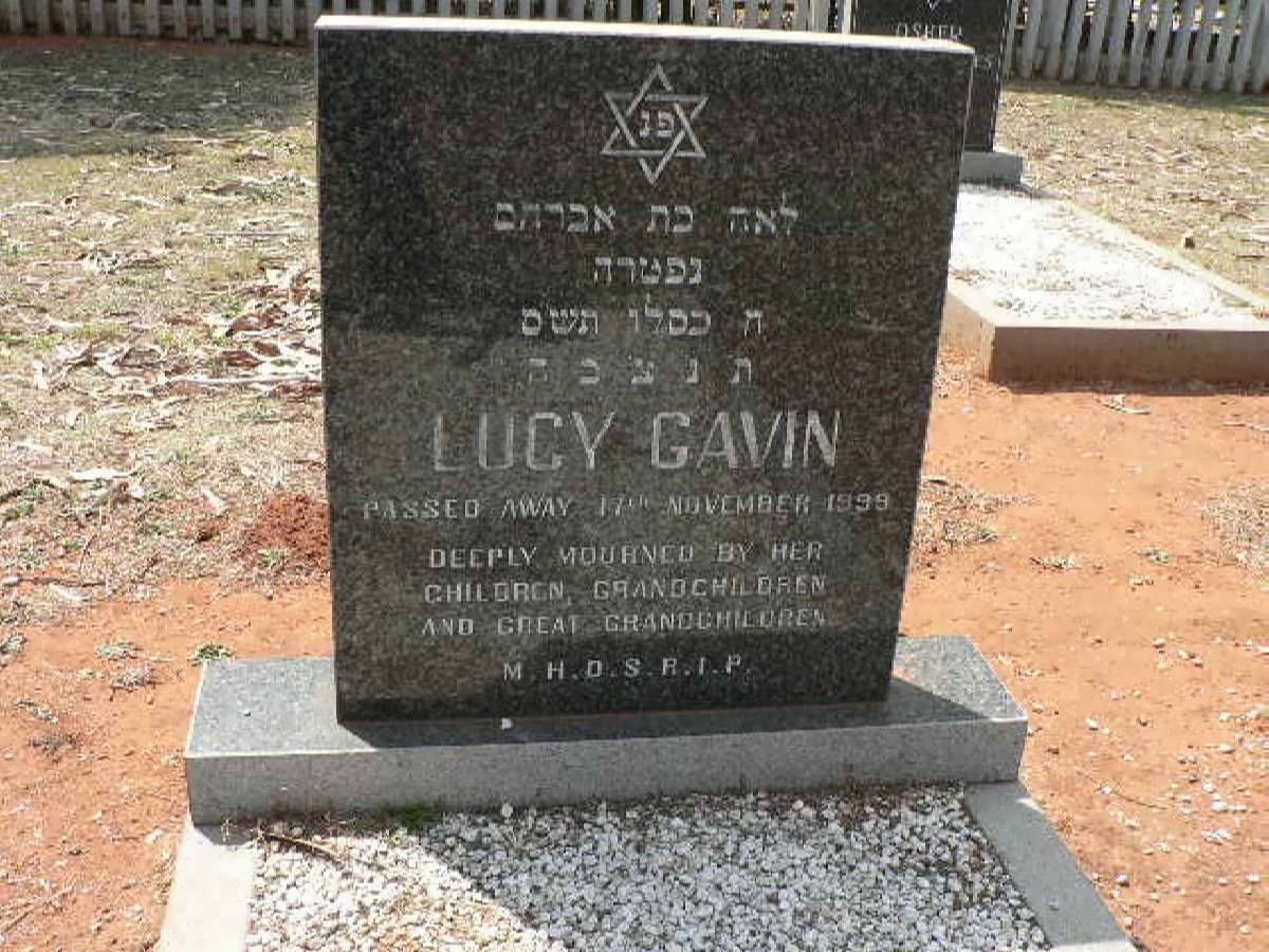 GAVIN Lucy -1999