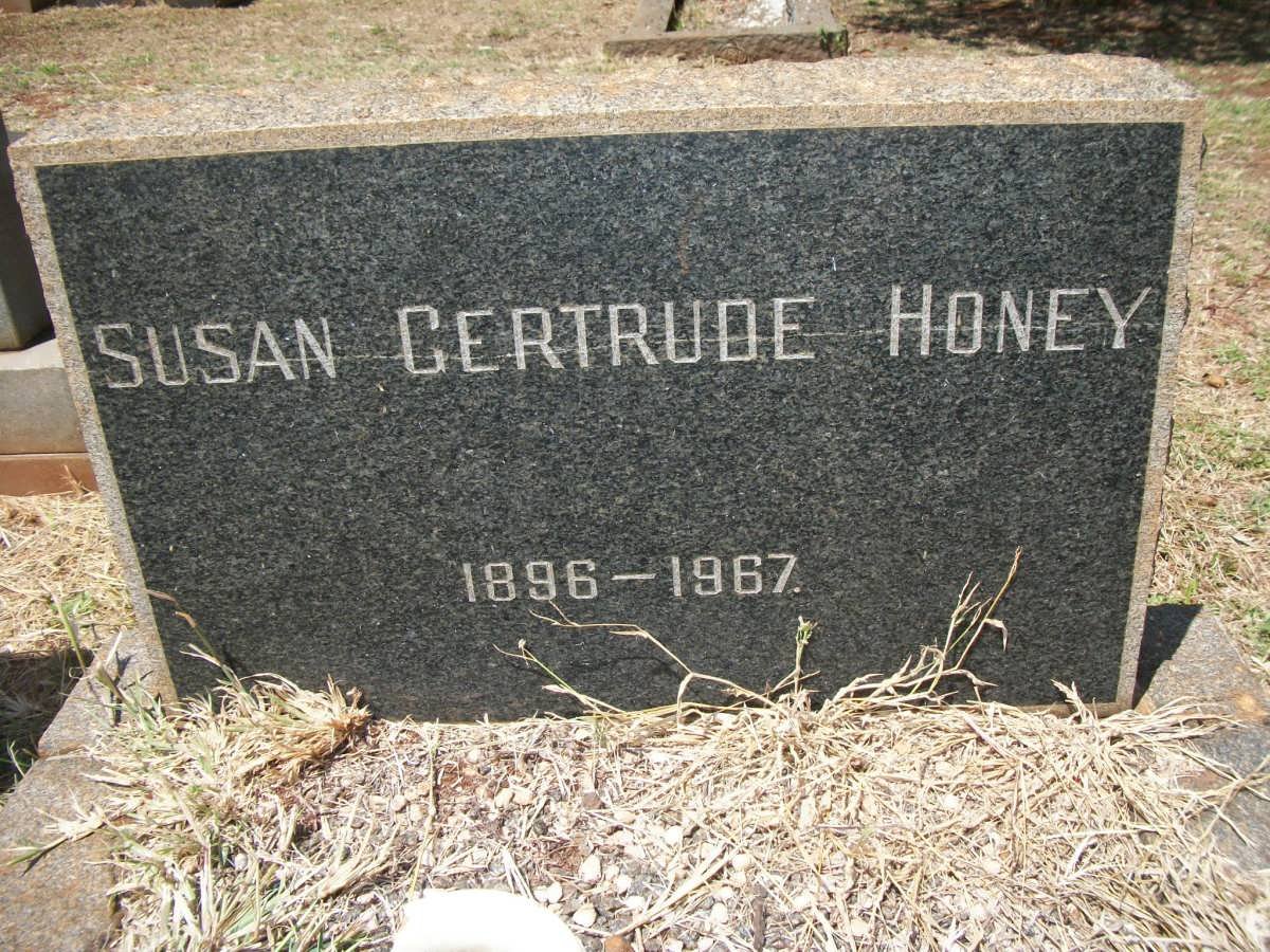 HONEY Susan Gertrude 1896-1967