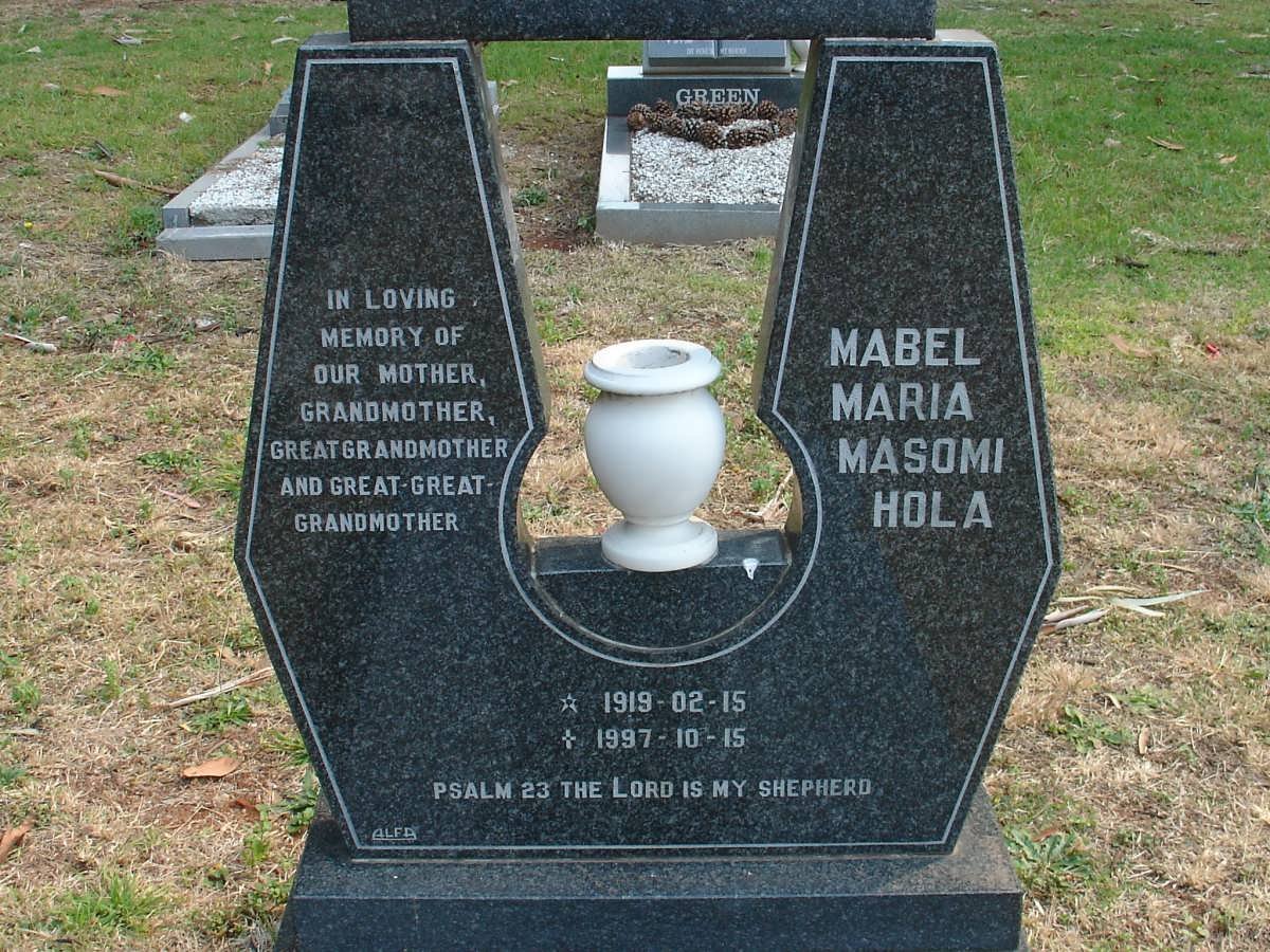 HOLA Mabel Maria Masomi 1919-1997