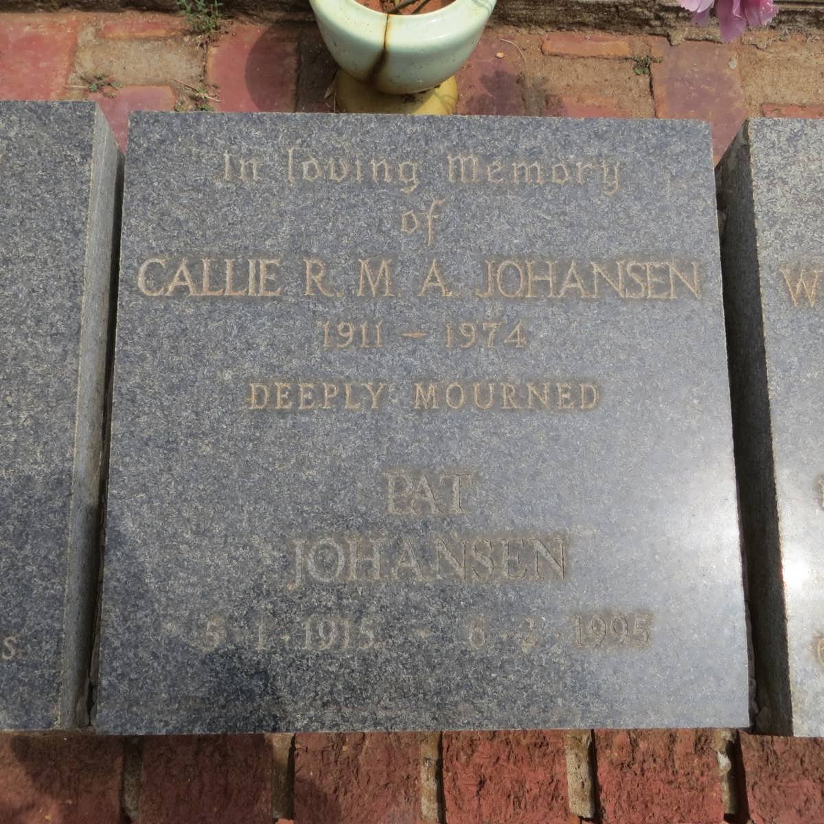 JOHANSEN R.M.A. 1911-1974 &amp; Pat 1915-1995
