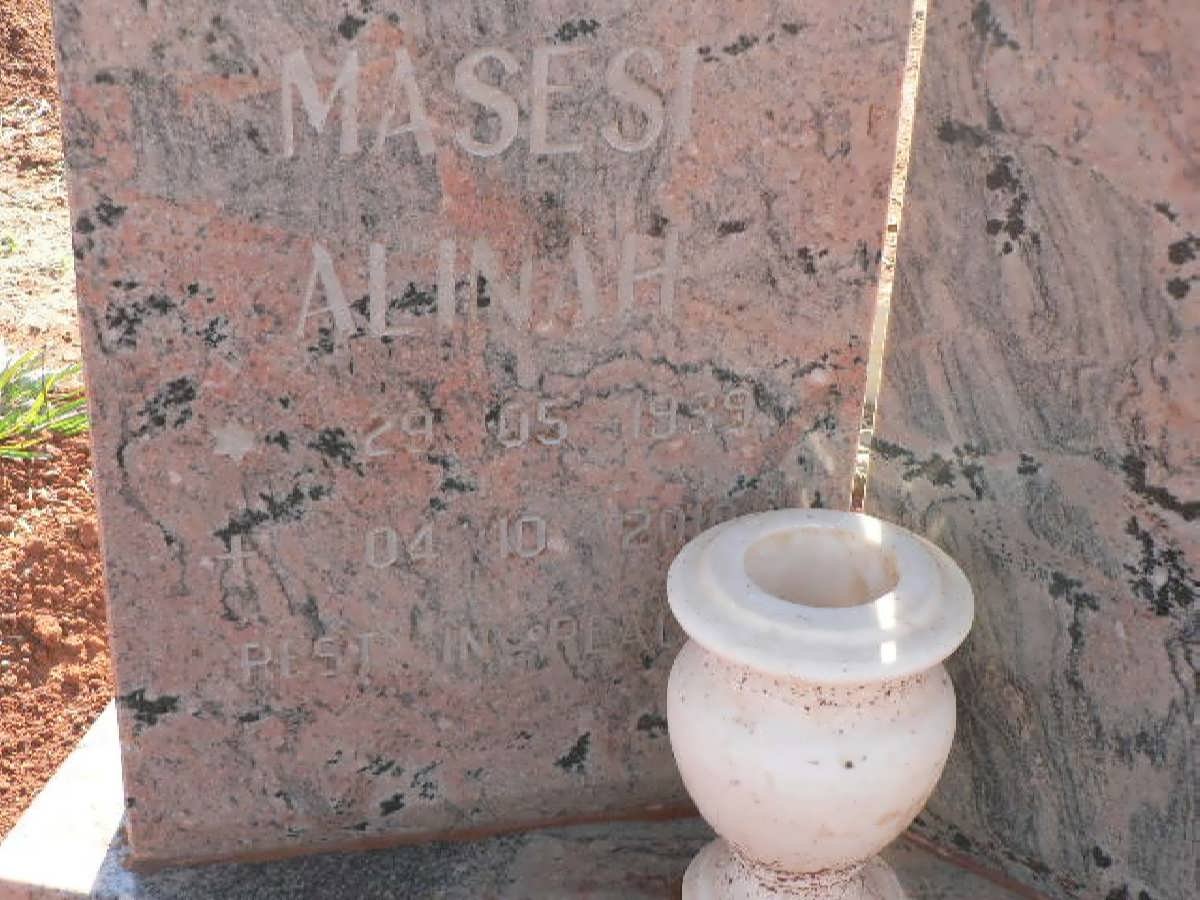 KHAMBULE Masesi Alinah 1939-2010