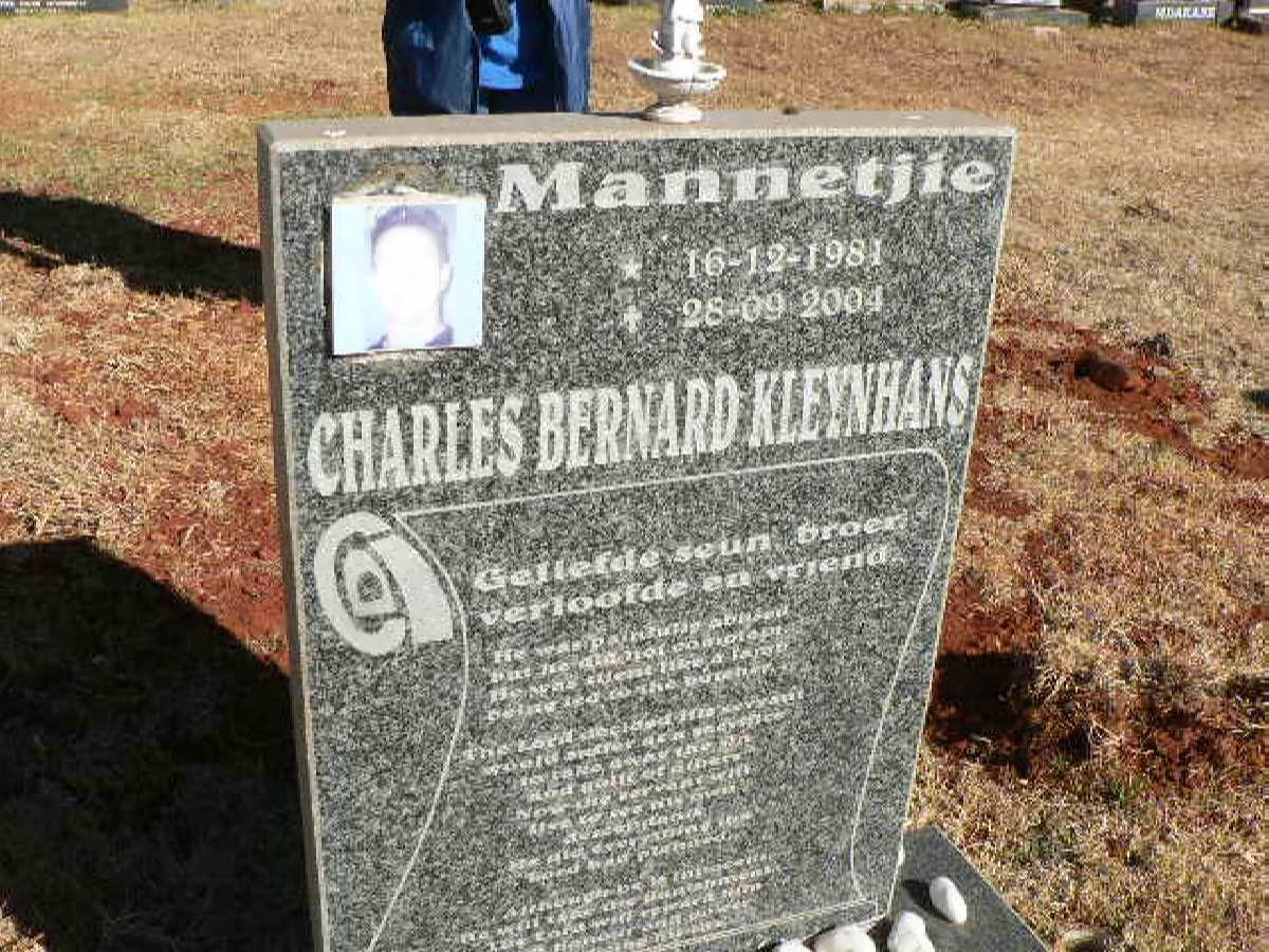 KLEYNHANS Charles Bernard 1981-2004