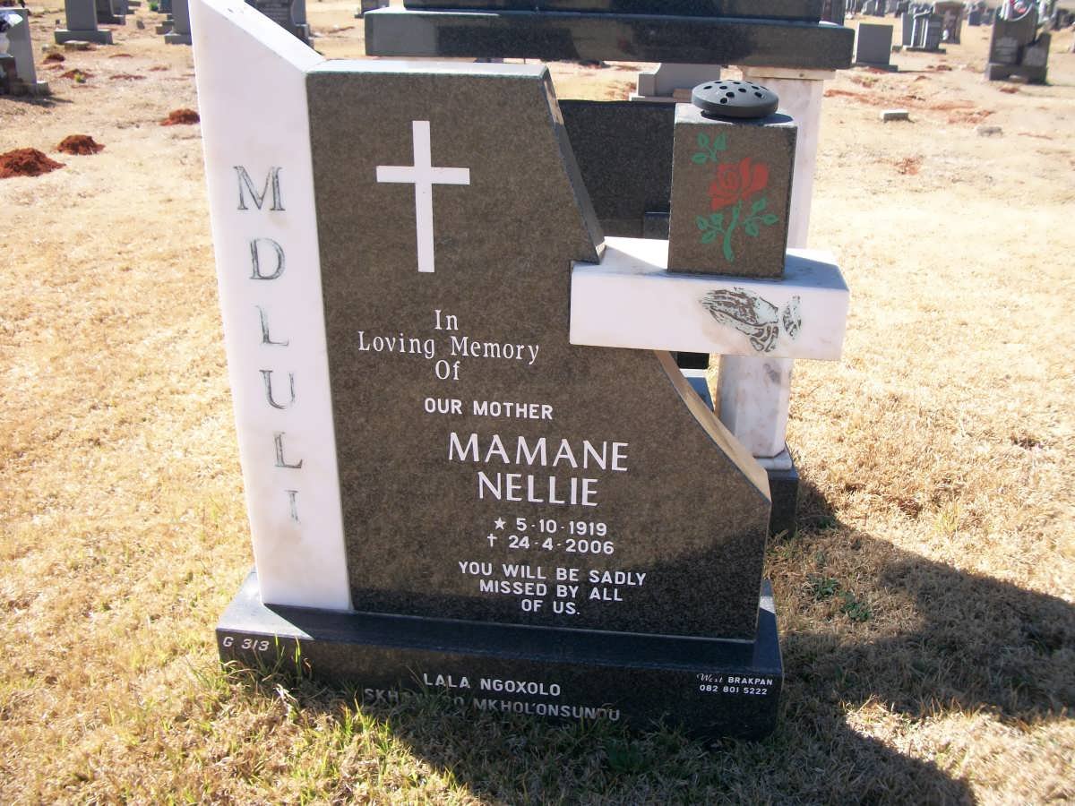 MDLULI Mamane Nellie 1919-2006
